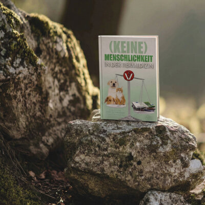 Buch: (Keine) Menschlichkeit in der Tiermedizin: Codex...